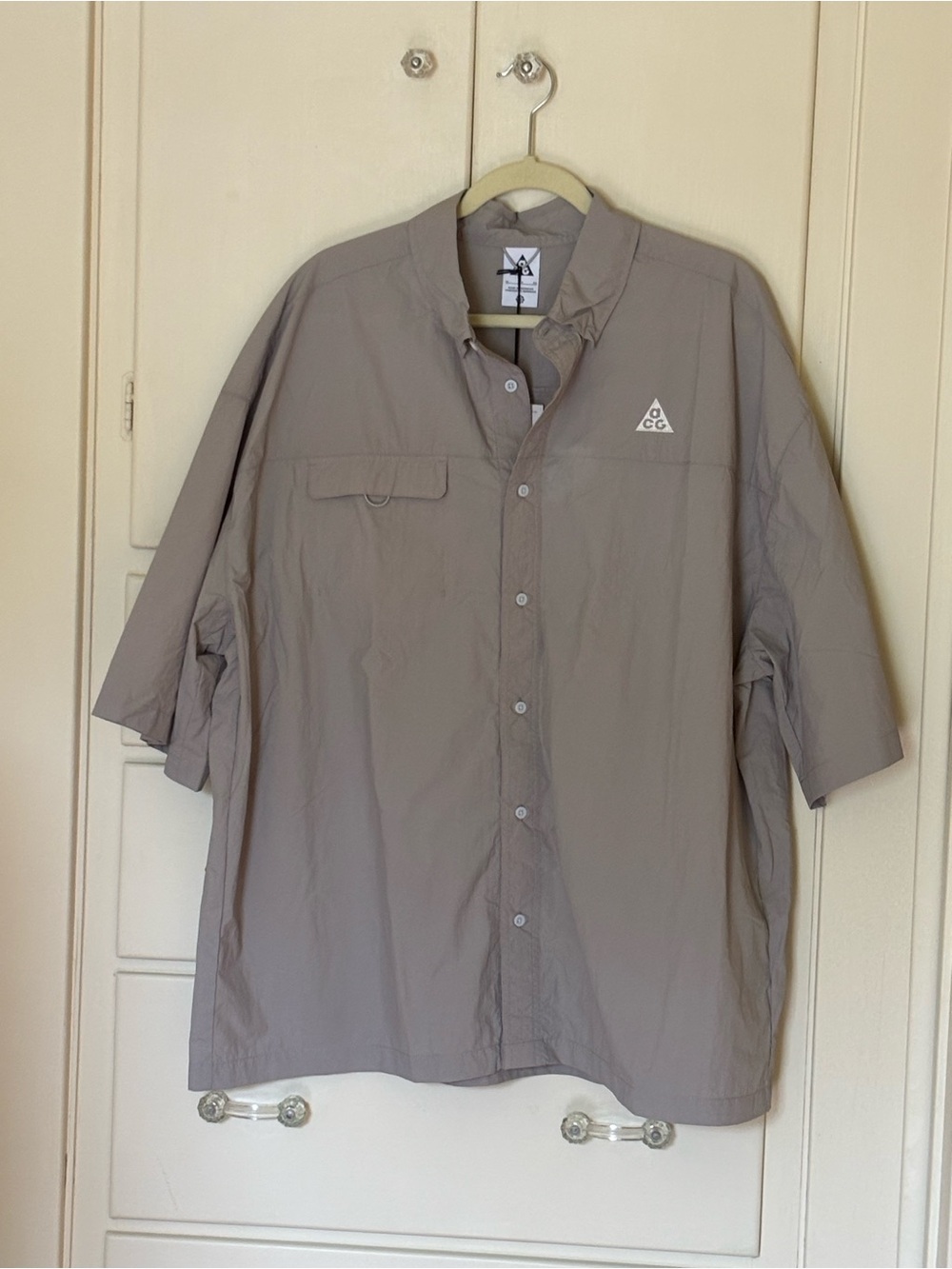 NWT Nike ACG Short Sleeve Button Shirt - Men’s